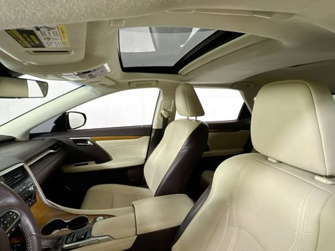 Used 2019 Lexus RX 350 AWD w/ Navigation Package image 21