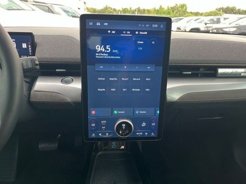 Used 2023 Ford Mustang Mach-E GT image 20