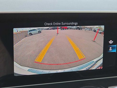 Used 2021 Mercedes-Benz GLA 250 image 26