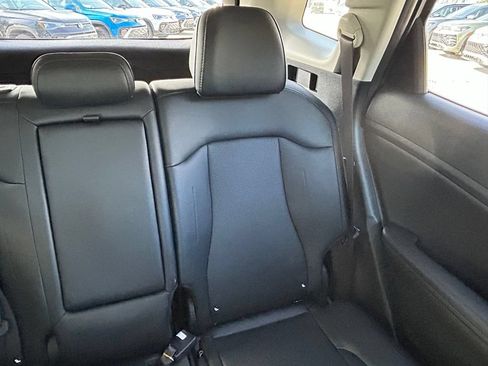 Used 2025 Kia Sportage EX FWD image 13