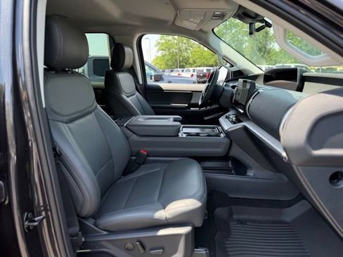 New 2027 Ford Expedition Active AWD/4WD image 18
