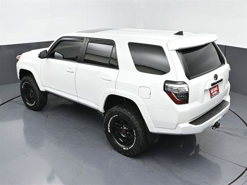 Certified 2024 Toyota 4Runner SR5 Premium w/ Moonroof Package AWD/4WD image 38