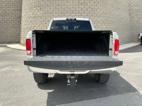 Used 2018 RAM 2500 Laramie w/ Cold Weather Group AWD/4WD image 28