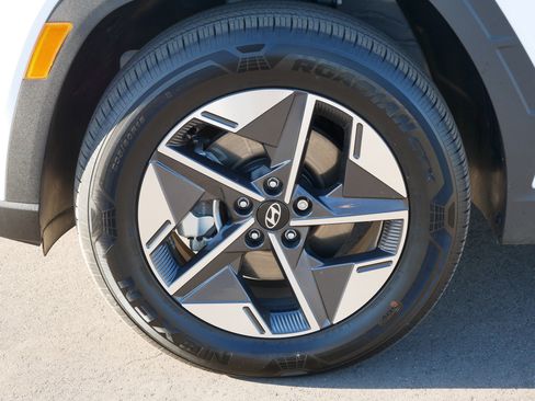 Certified 2025 Hyundai Tucson SEL image 15