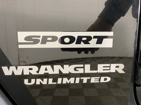 Used 2013 Jeep Wrangler Unlimited Sport AWD/4WD image 36