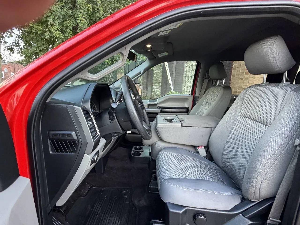 Used 2016 Ford F150 XLT w/ XTR Package AWD/4WD image 15
