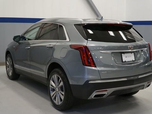 Certified 2023 Cadillac XT5 Premium Luxury image 3