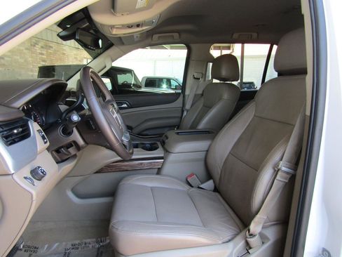 Used 2015 GMC Yukon SLE w/ Convenience Package RWD image 8