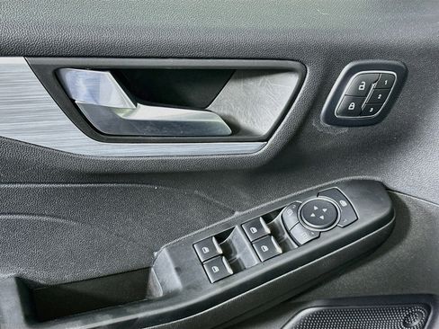 Used 2025 Ford Escape Platinum AWD/4WD image 15
