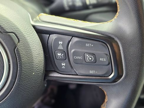 Used 2024 Jeep Wrangler Unlimited Sport AWD/4WD image 20