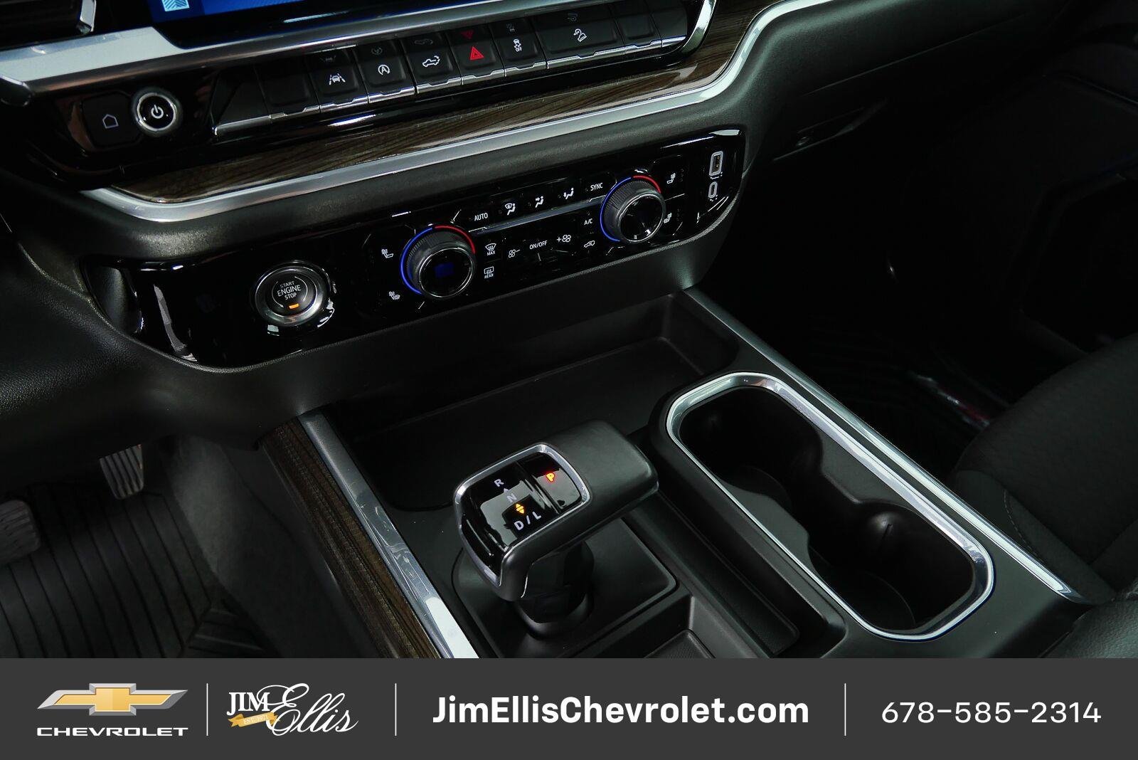 Used 2023 Chevrolet Silverado 1500 RST AWD/4WD image 14