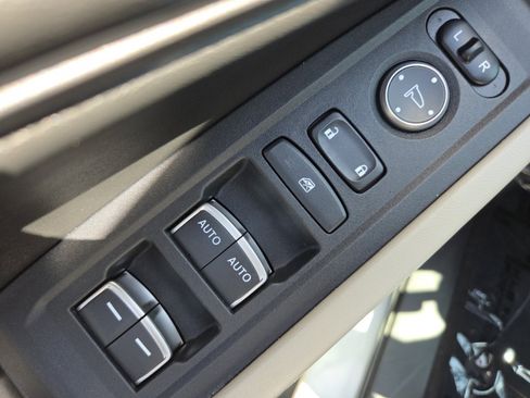 Used 2024 Honda Accord EX image 28