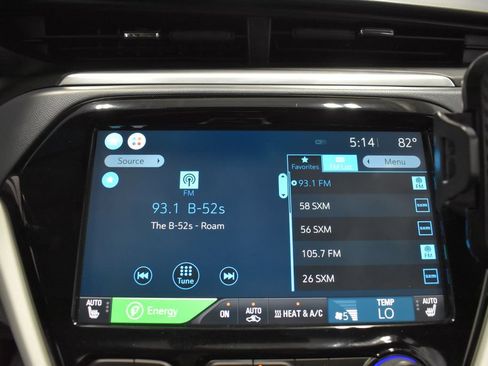 Used 2017 Chevrolet Bolt Premier w/ Driver Confidence II Package FWD image 23
