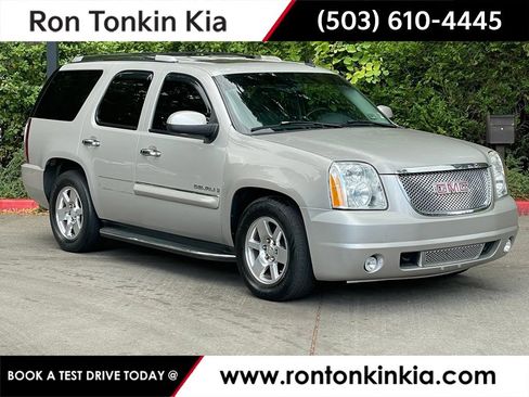 Used 2007 GMC Yukon Denali AWD/4WD image 1