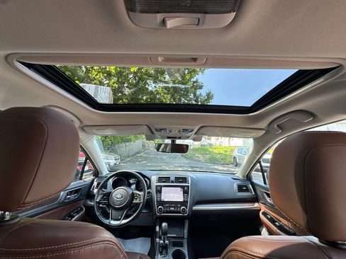 Used 2019 Subaru Outback 2.5i Touring AWD/4WD image 39