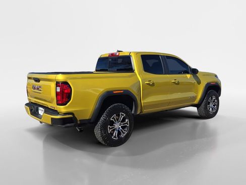 Used 2023 GMC Canyon AT4 w/ Canyon Safety Plus Package image 5