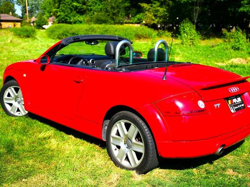 Used 2003 Audi TT 1.8T image 14