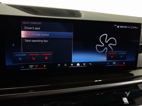 Used 2024 BMW X5 xDrive50e image 29