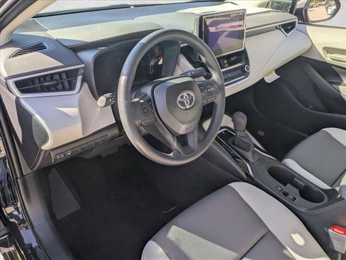 Used 2026 Toyota Corolla LE FWD image 3