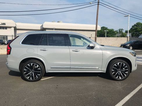 Used 2026 Volvo XC90 B6 Ultra w/ Protection Package AWD/4WD image 7