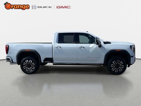 New 2026 GMC Sierra 2500 Denali Ultimate AWD/4WD image 2