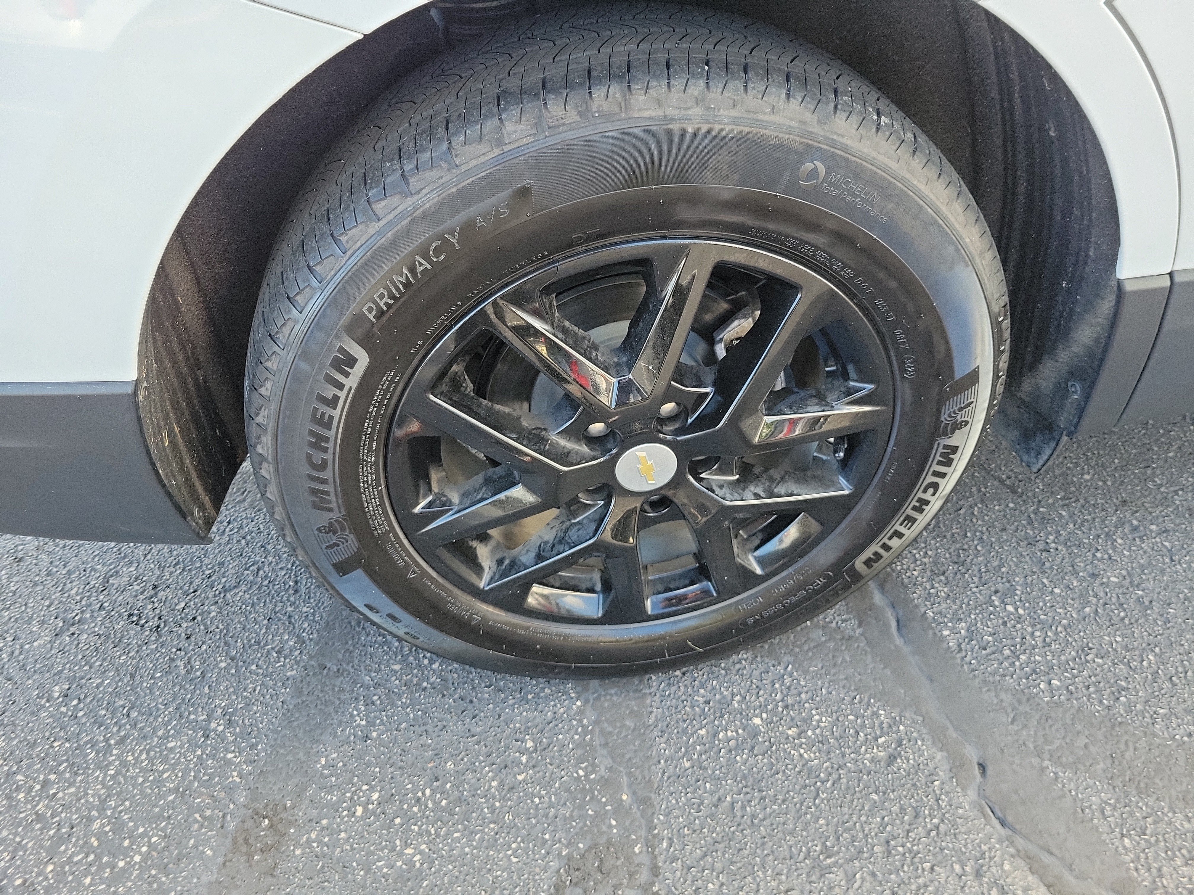 Used 2024 Chevrolet Equinox LS w/ LS Convenience Package FWD image 6