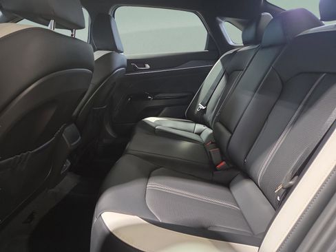 Used 2026 Kia K5 GT-Line image 28