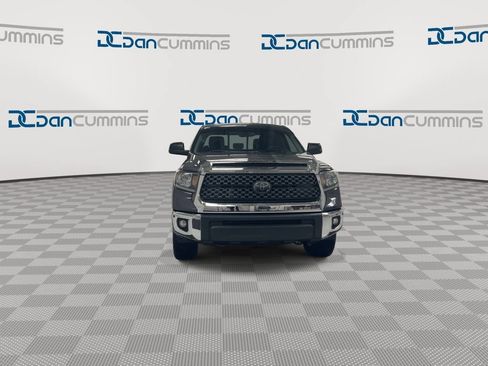 Used 2020 Toyota Tundra SR5 w/ SR5 Convenience Package AWD/4WD image 3