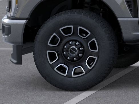 New 2026 Ford F250 Platinum AWD/4WD image 19