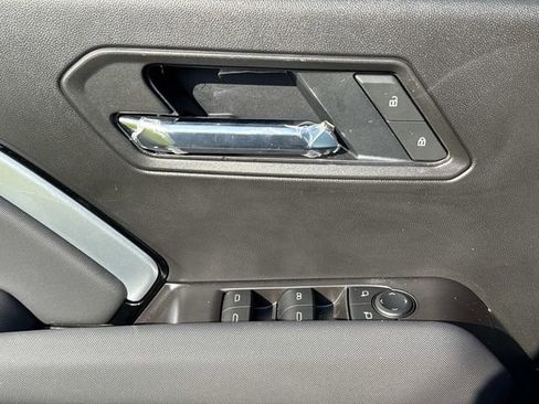 New 2025 Chevrolet Colorado Z71 w/ Midnight Edition image 12