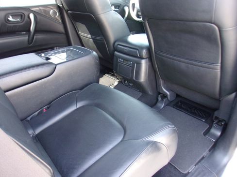 Used 2023 Nissan Armada SL w/ Midnight Edition Package image 29