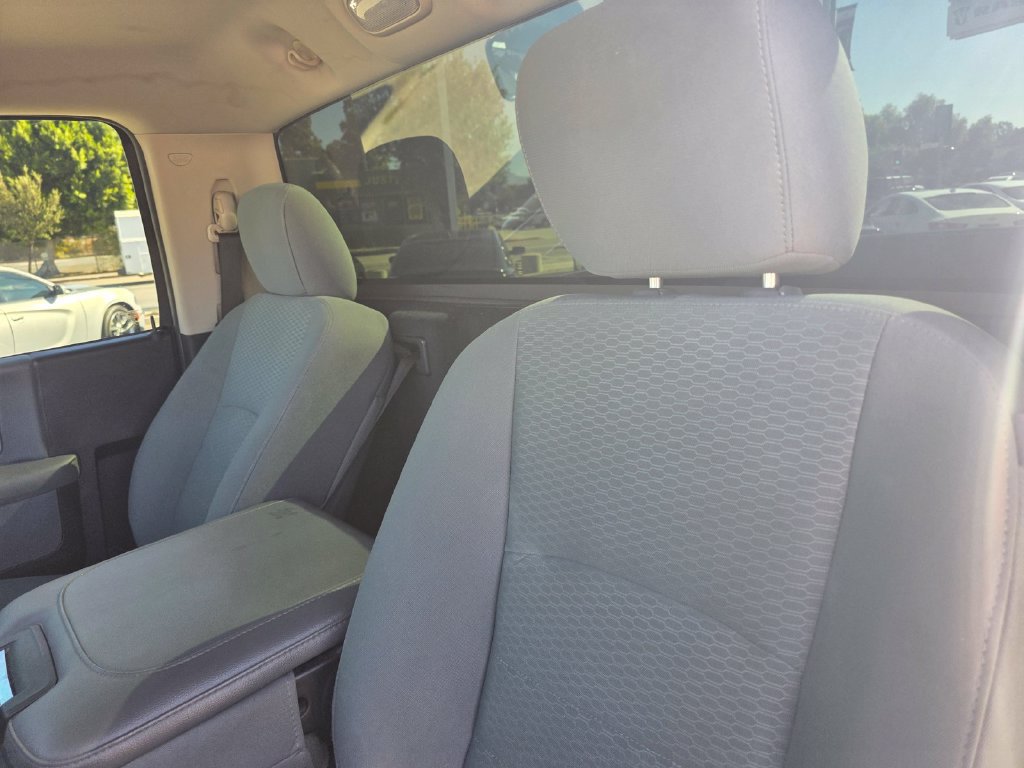 Used 2017 RAM 1500 Express RWD image 16