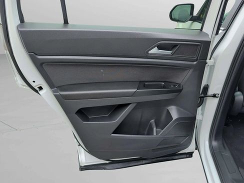 Used 2021 Volkswagen Atlas S FWD image 38