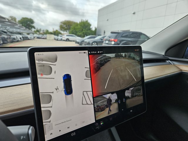 Used 2023 Tesla Model Y Long Range AWD/4WD image 14