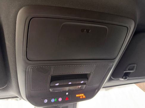 New 2026 GMC Terrain Elevation w/ Elevation Premium Package FWD image 24