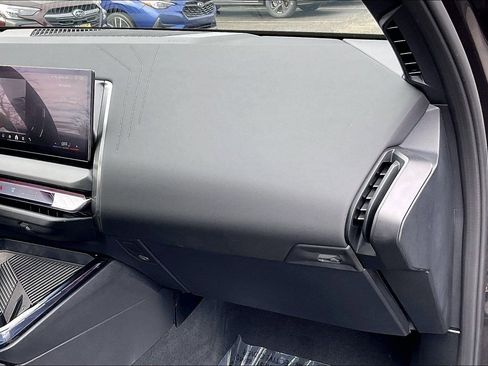 Used 2025 BMW X3 xDrive30i image 17