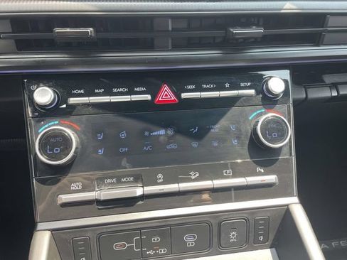 Certified 2025 Hyundai Santa Fe Calligraphy FWD image 27