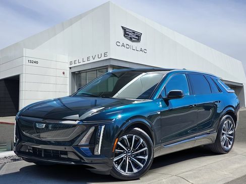 Certified 2024 Cadillac Lyriq Sport w/ LPO, Floor Liner Package AWD/4WD image 1