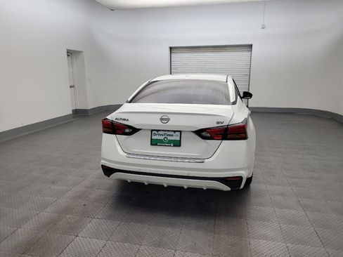 Used 2023 Nissan Altima 2.5 SV FWD image 7