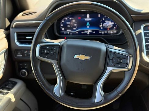 Certified 2023 Chevrolet Suburban LT image 12