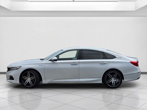 Certified 2022 Honda Accord Touring image 8