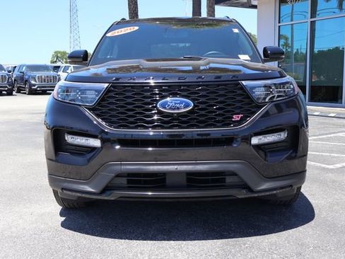 Used 2020 Ford Explorer ST AWD/4WD image 2