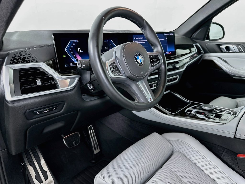 Certified 2024 BMW X5 sDrive40i w/ M Sport Package RWD image 9