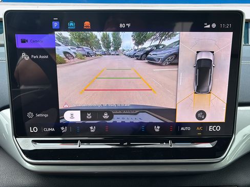 New 2026 Volkswagen ID.4 Pro S Plus AWD/4WD image 26