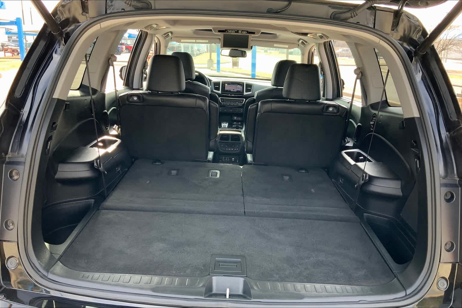 Used 2017 Honda Pilot Elite image 35