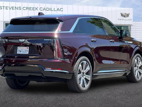 Used 2026 Cadillac Escalade IQ Luxury 1 w/ LPO, Floor Liner Package AWD/4WD image 3