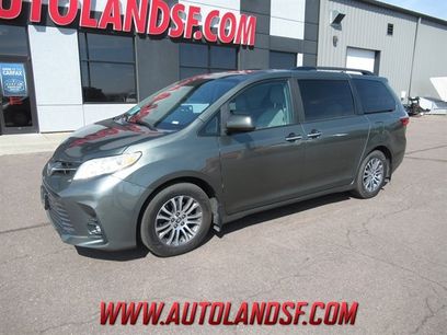 Used 2020 Toyota Sienna XLE Premium
