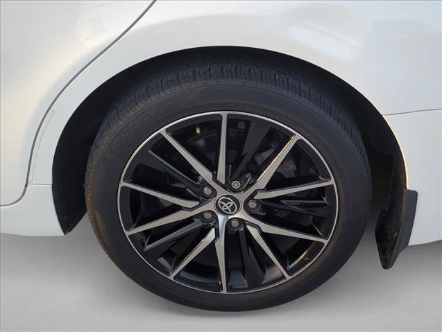Used 2024 Toyota Camry SE w/ Convenience Package FWD image 7