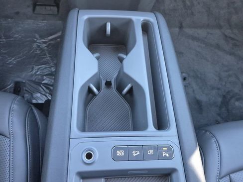 New 2026 Kia EV9 Wind image 9