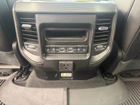 Used 2021 RAM 1500 Limited AWD/4WD image 30